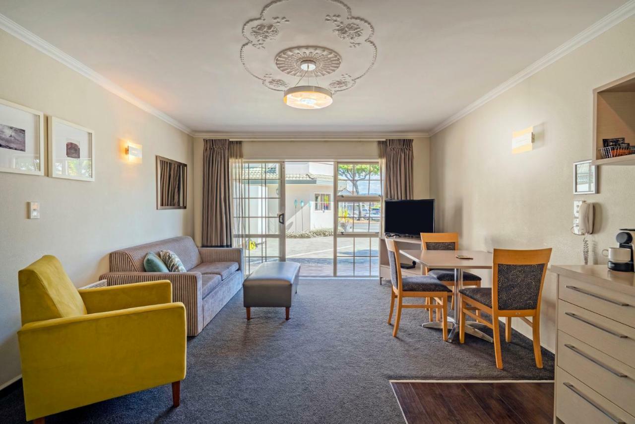 Silver Fern Rotorua Suites & Spa Eksteriør billede A typical apartment at the retirement village