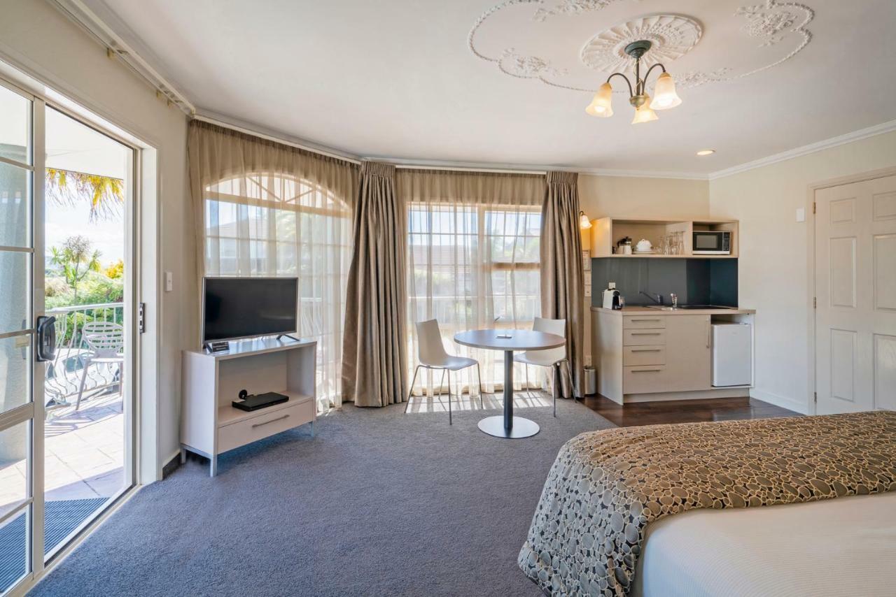 Silver Fern Rotorua Suites & Spa Eksteriør billede Studio apartment